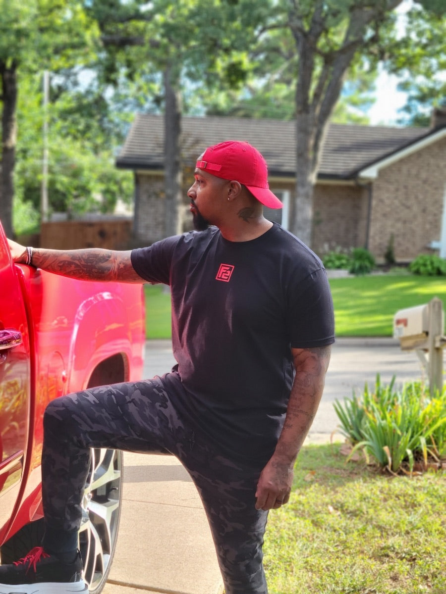 The F2 “Varsity” tee (Blk/Red)
